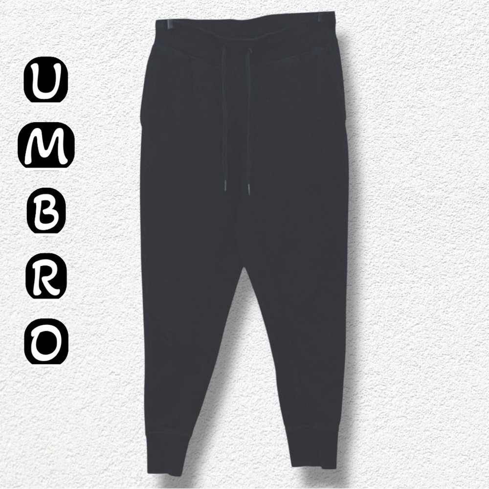 🌺UMBRO BLACK DRAWSTRING WAIST FRONT POCKETS JOGGERS